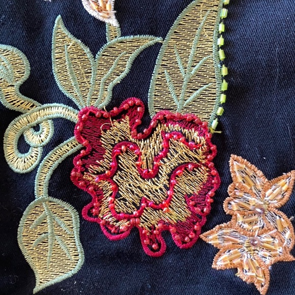 Vanity Collection Beaded High Rise Ankle Jeans Black Small - Picture 7 of 8